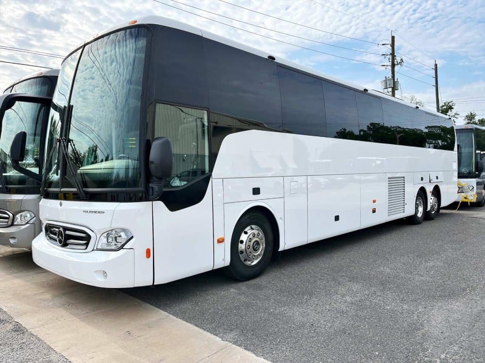 Premium Coach Bus 2